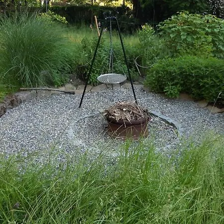 Ruhestifter-salem Mit Aromasauna Und Hot Tub זאלם