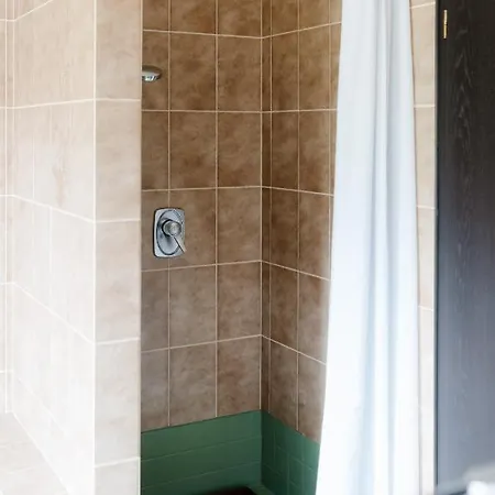 Ruhestifter-salem Mit Aromasauna Und Hot Tub